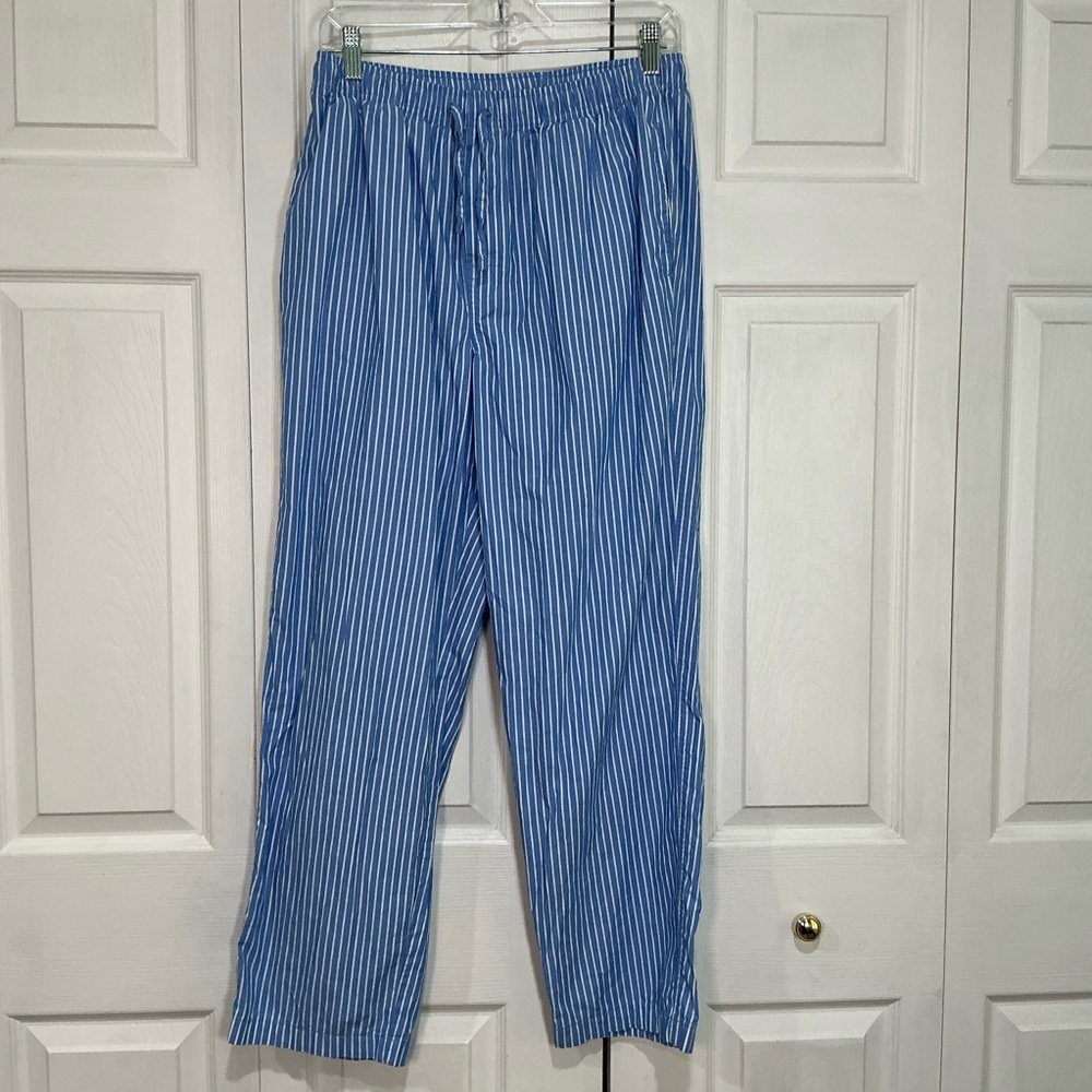 🍓 Amazon Essentials Blue White Striped Pajama Bottoms - Medium